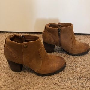 Clark’s Indigo Mission Philby Ankle Boots